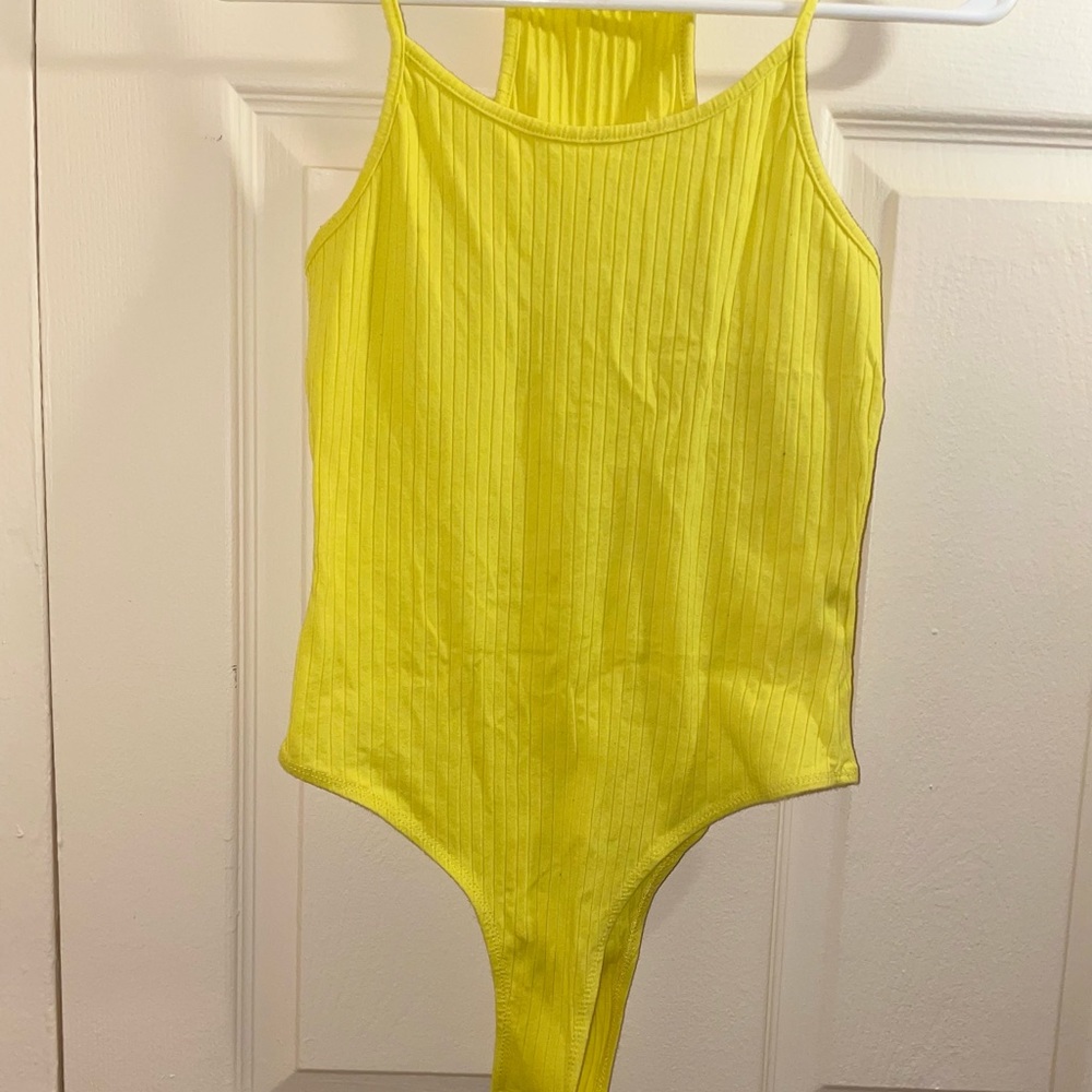 Yellow rib-knit bodysuit. From SHEIN. Used. Size M